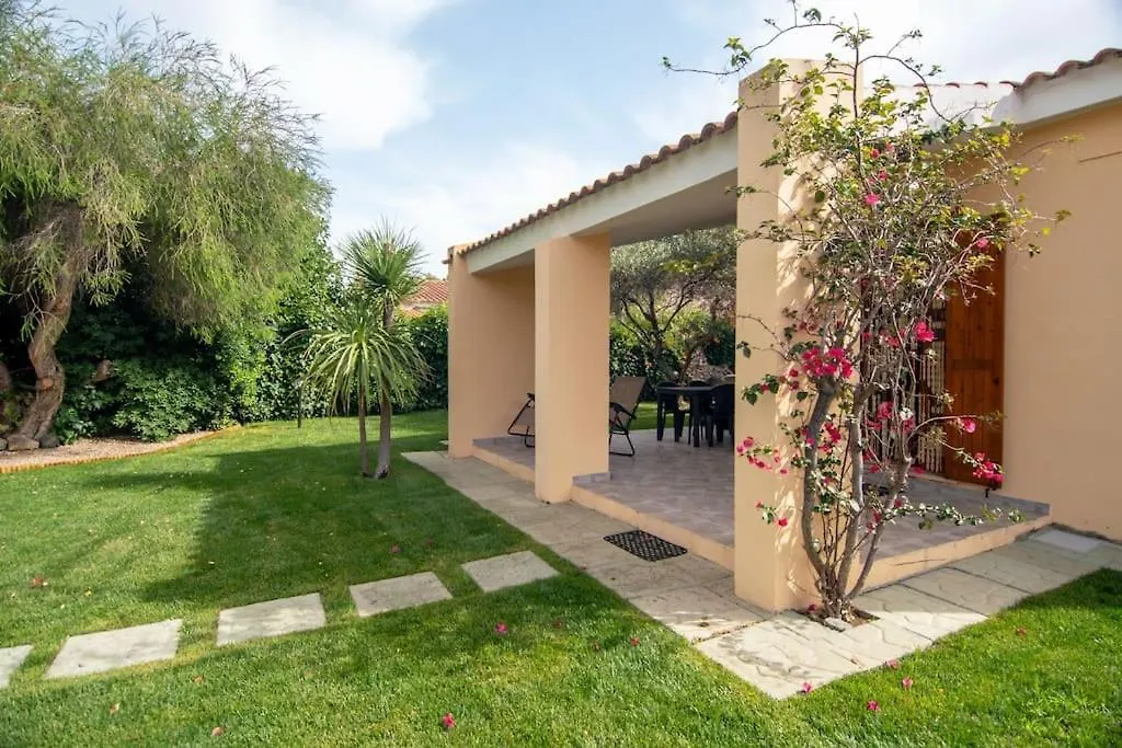 Holiday home Casa Kody A 500 Mt Dalla Spiaggia Di Geremeas Marongiu