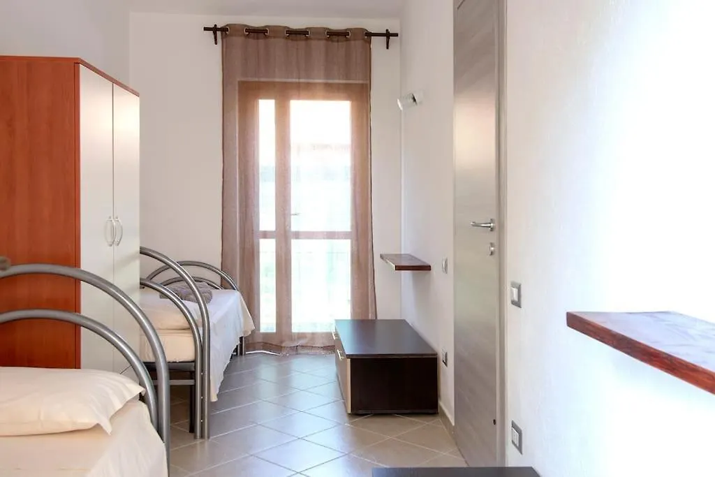 Casa Kody A 500 Mt Dalla Spiaggia Di Geremeas Marongiu